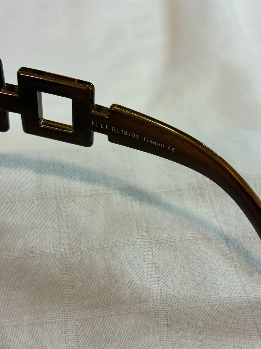 Elle Brown Gradient Sunglasses with Chain-Link Temples
